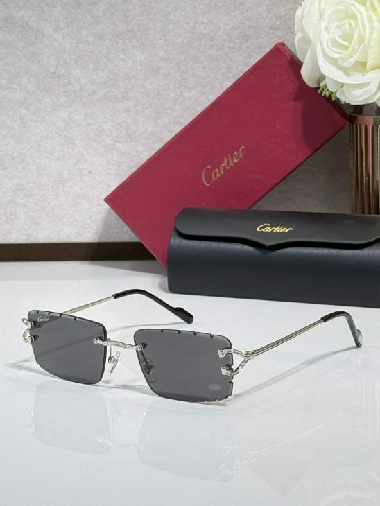 Picture of Cartier Sunglasses _SKUfw77816337fw